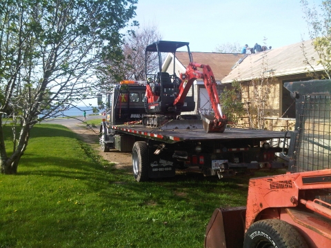 Transport de petite machinerie (mini excavatrice)